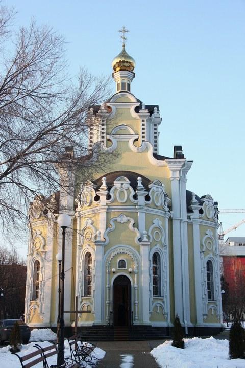 какие иконы в храме